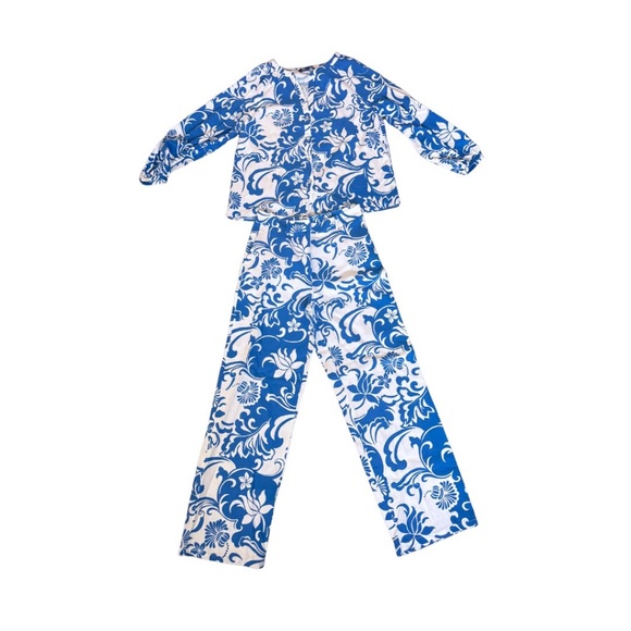 SET (top and pants)  - Zara Blue and White Floral Linen Blend  - Size M - Picture 2 of 6
